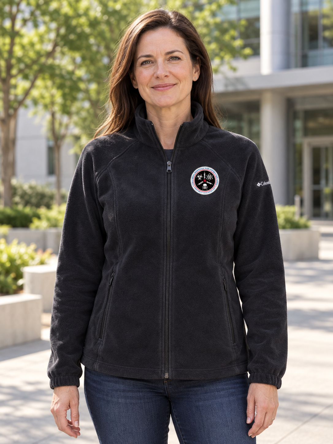 CWMD Women’s Benton Springs™ Microfleece — Black lifestyle view