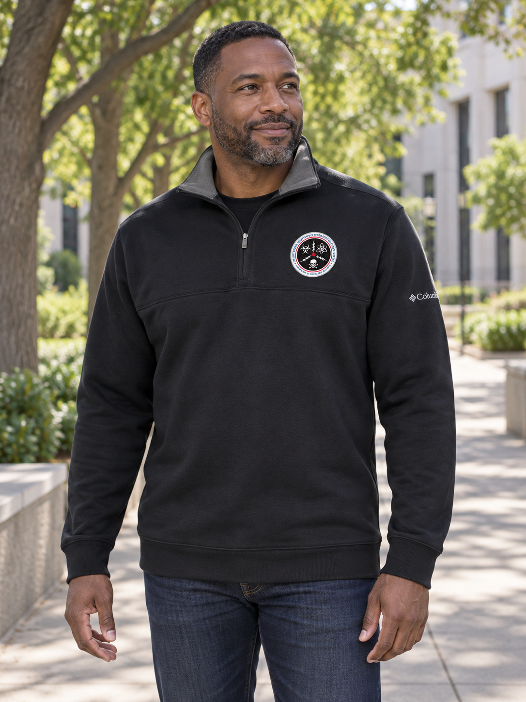 CWMD Men's Hart Mountain™ Fleece — Black lifestyle view