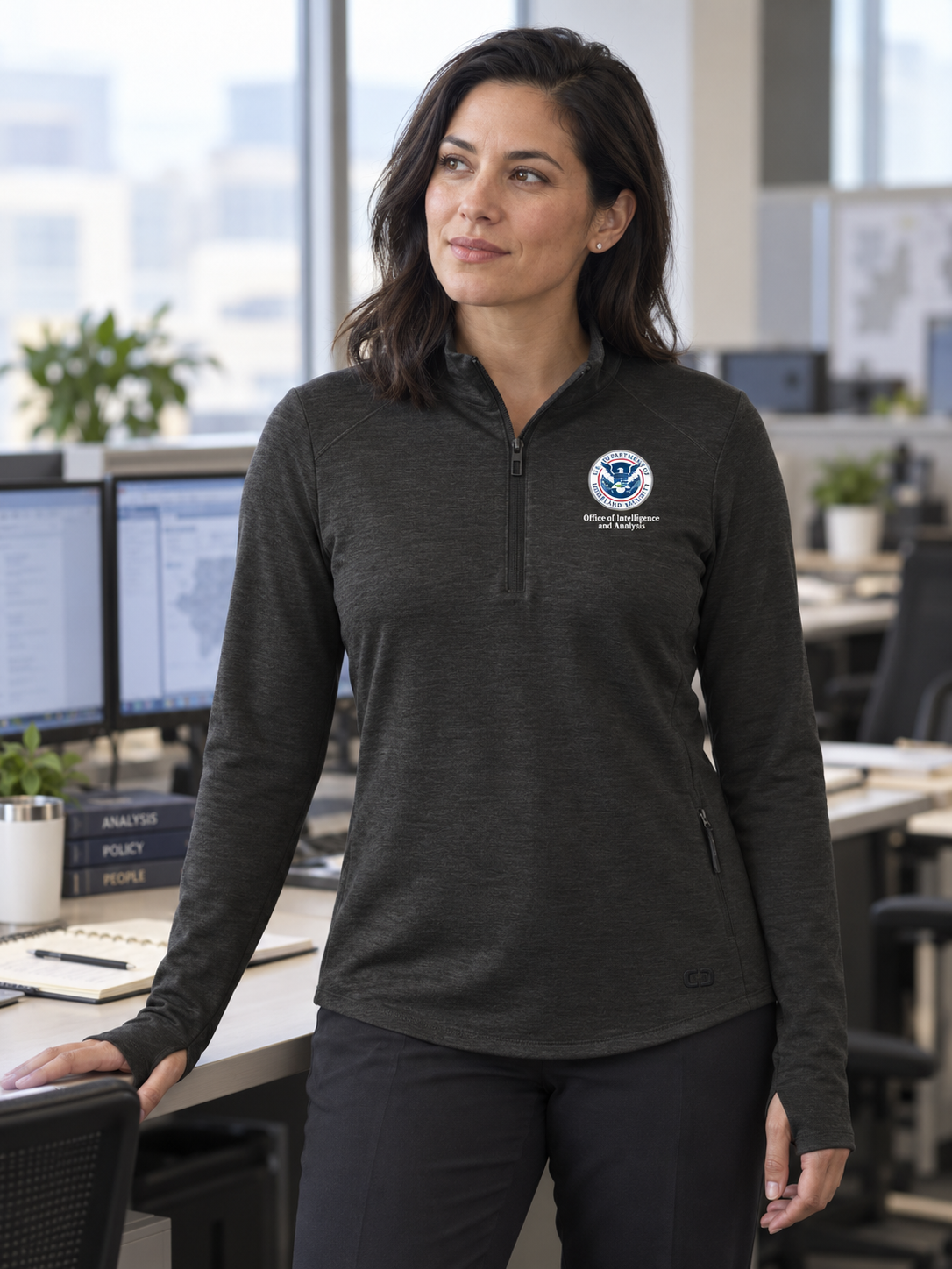 I&A Women's Motion 1/4 Zip — Black lifestyle product photograph